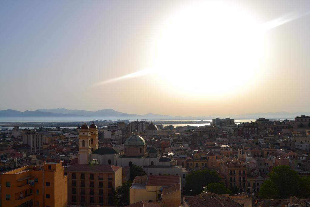 La Residenza Sul Largo Hotel Cagliari Eksteriør billede